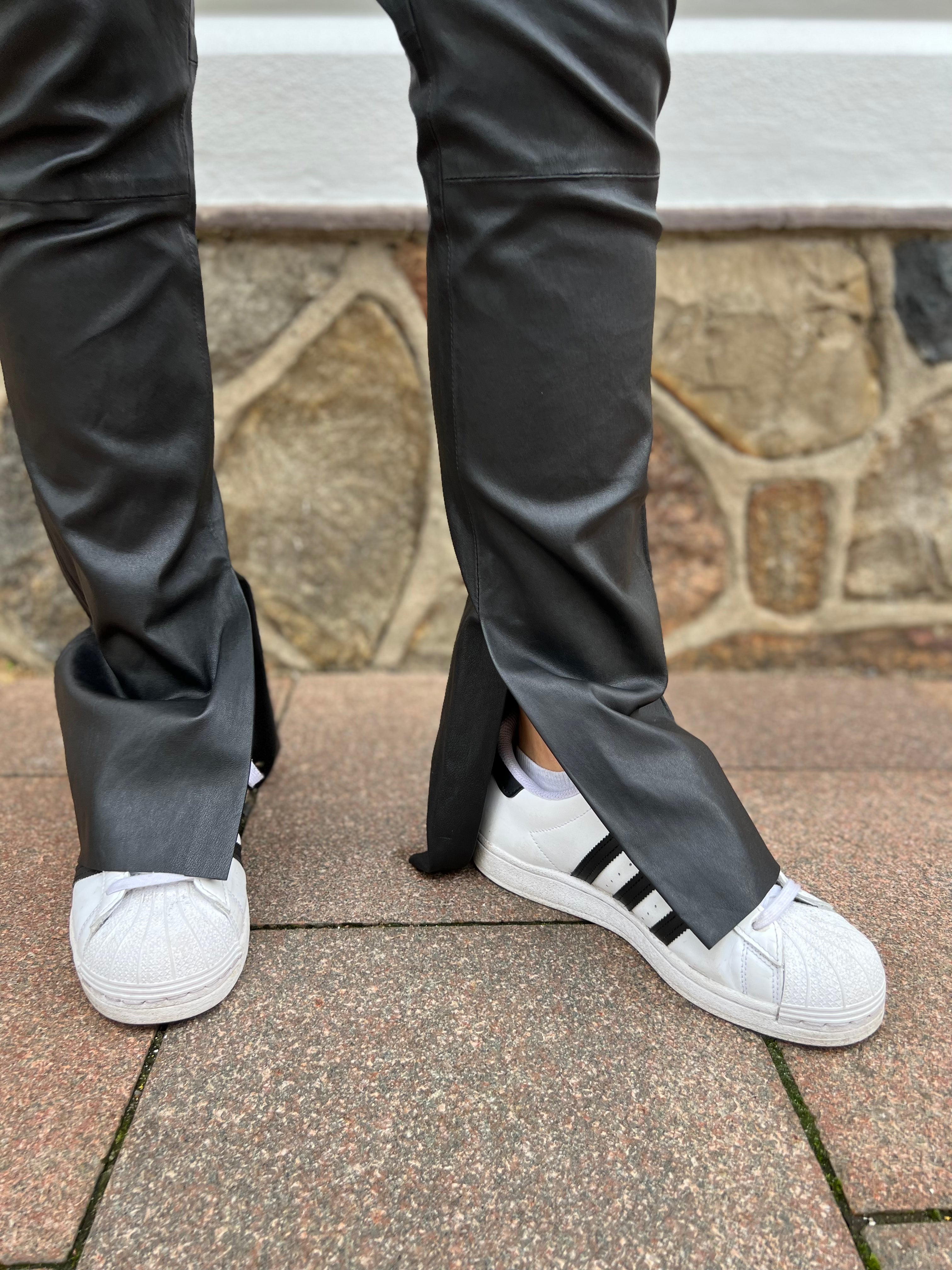 OBJANGIE Pants - Black